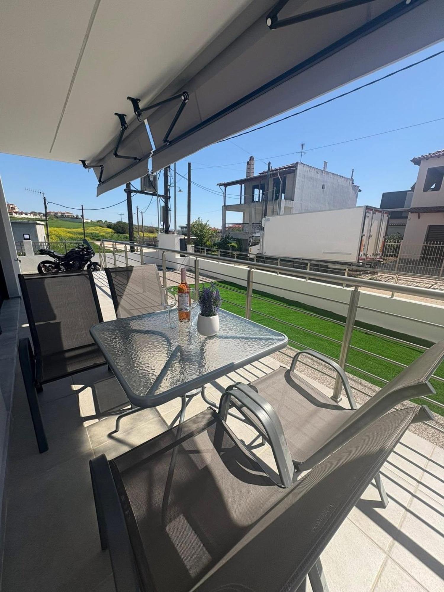 Elinor Apartments Flogita Exterior foto